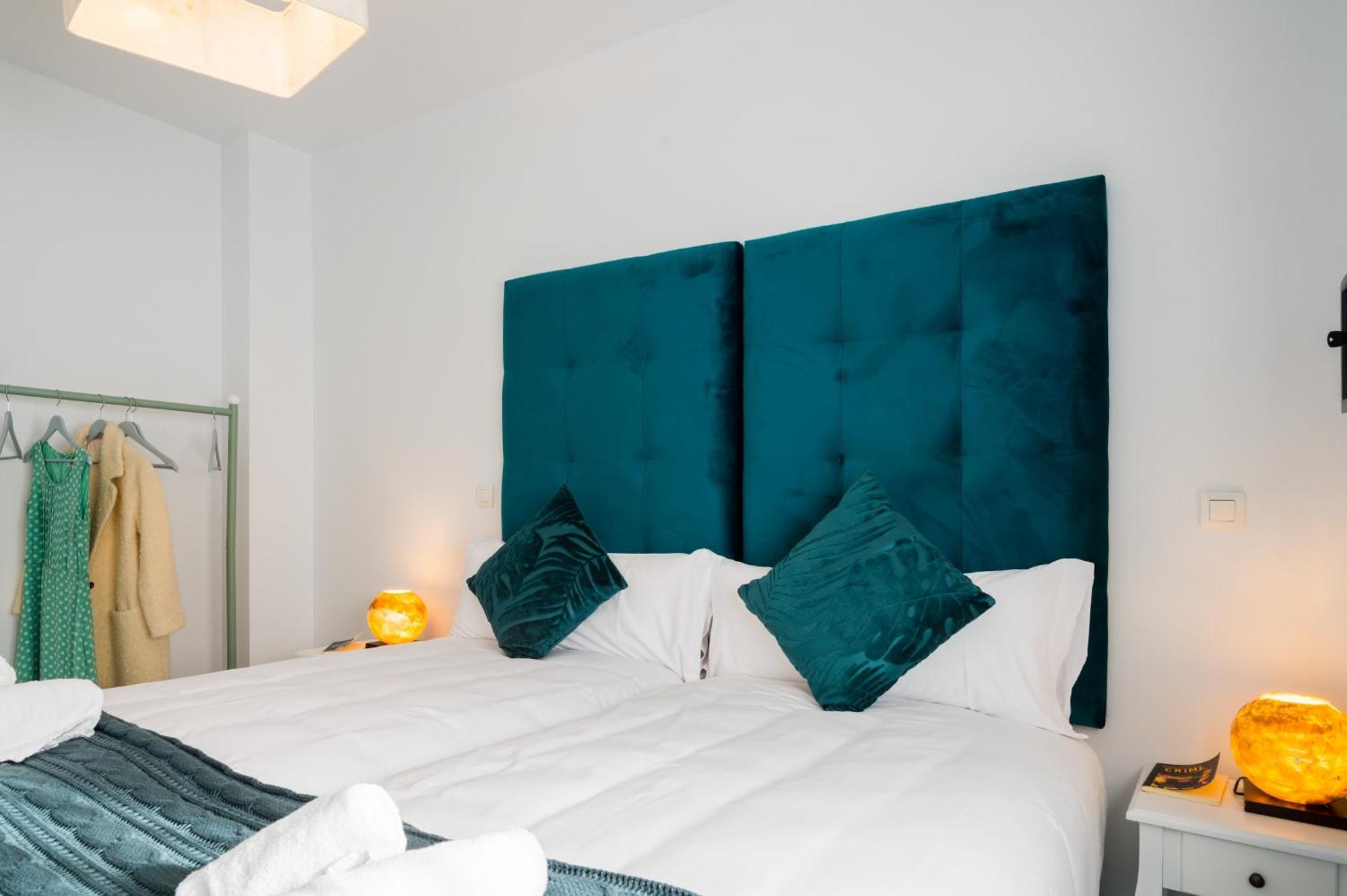 Cruz De San Andres Apartment Seville